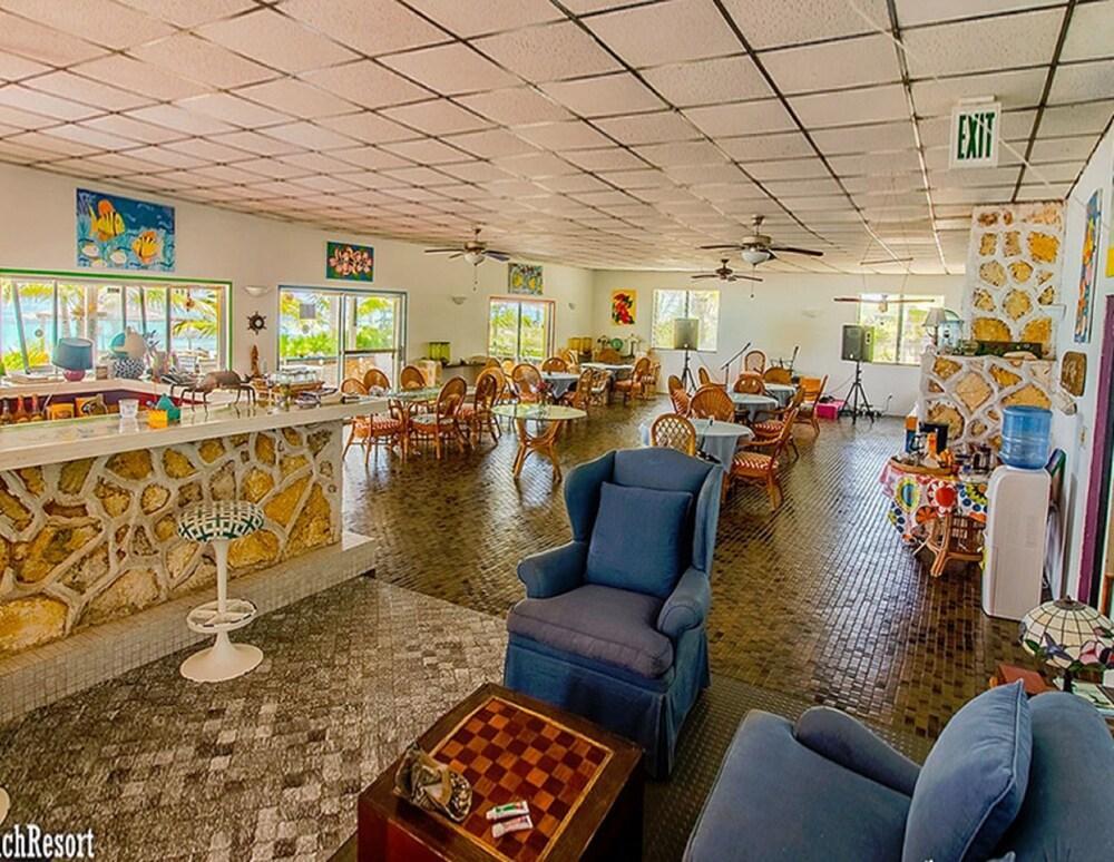 Greenwood Beach Resort Bailey Town  Buitenkant foto