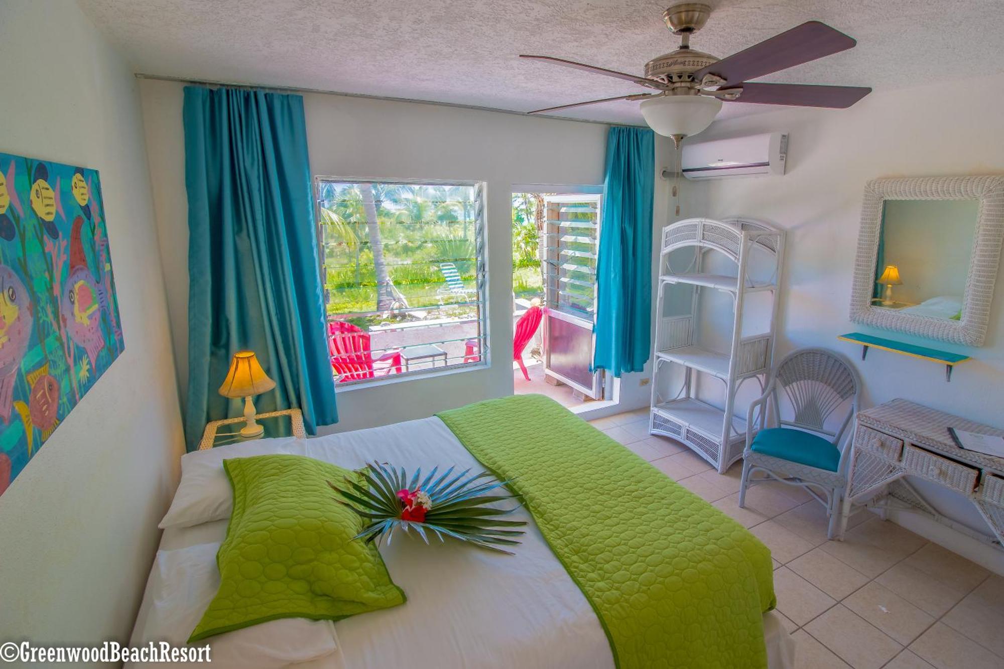 Greenwood Beach Resort Bailey Town  Buitenkant foto