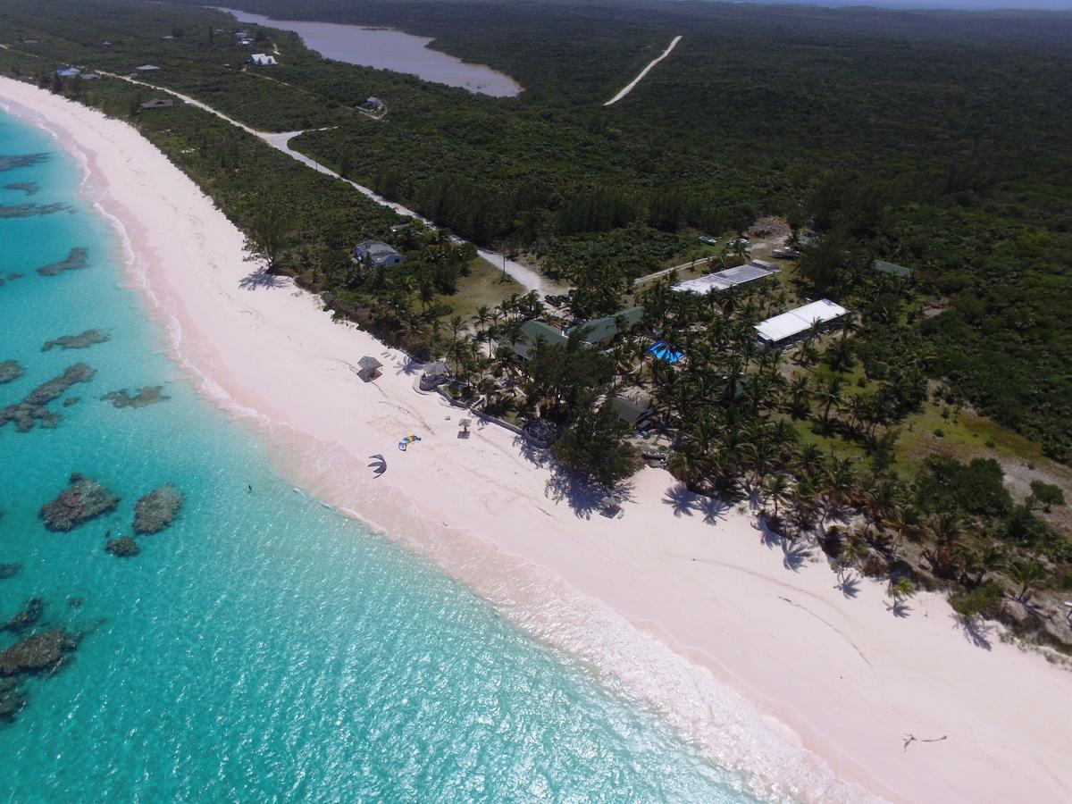 Greenwood Beach Resort Bailey Town  Buitenkant foto